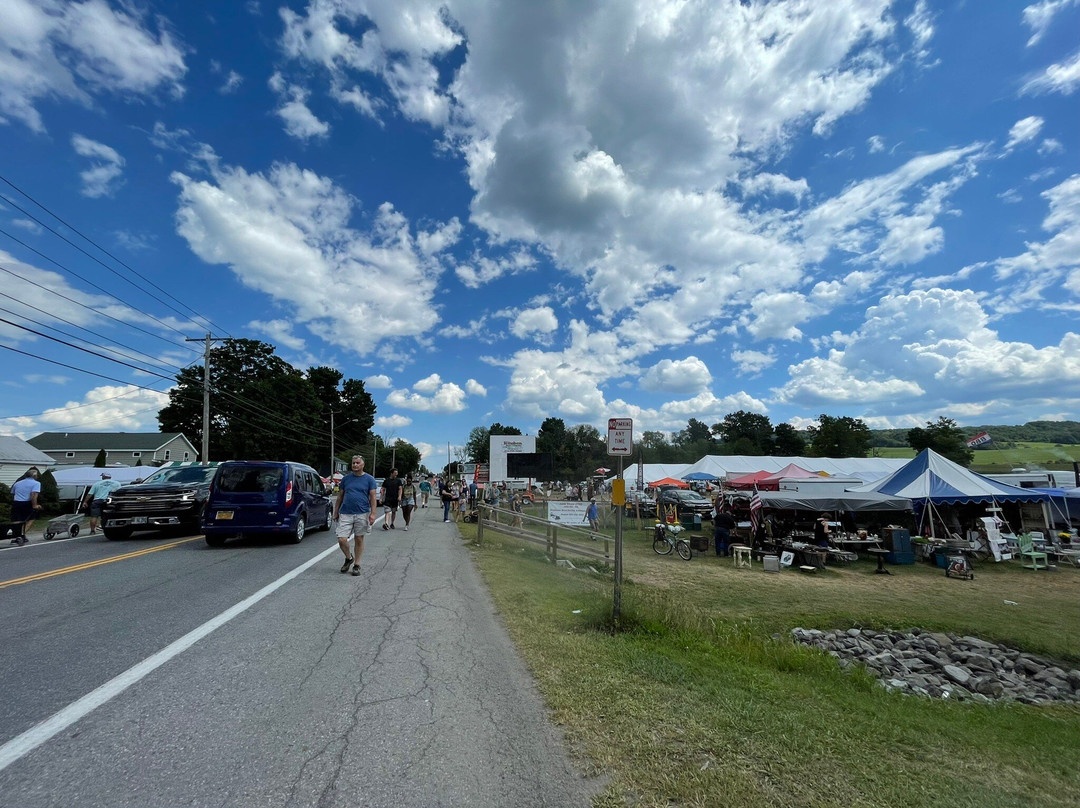 Madison Bouckville Antique Week景点图片