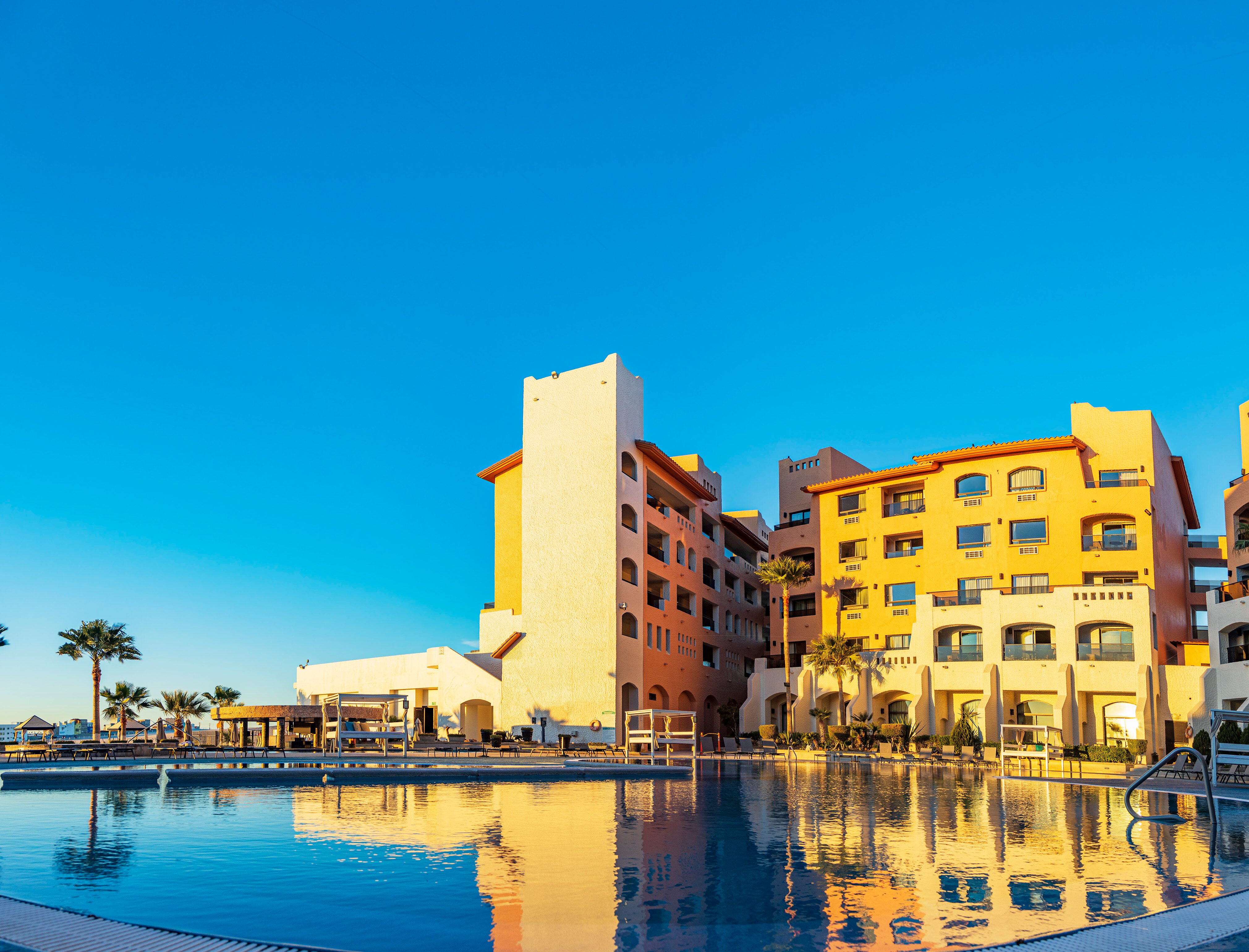 Peñasco del Sol Hotel-泳池