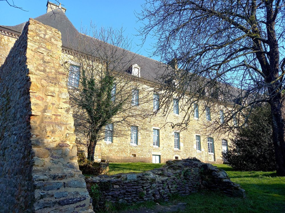 Abbaye Notre-Dame de Paimpont景点图片