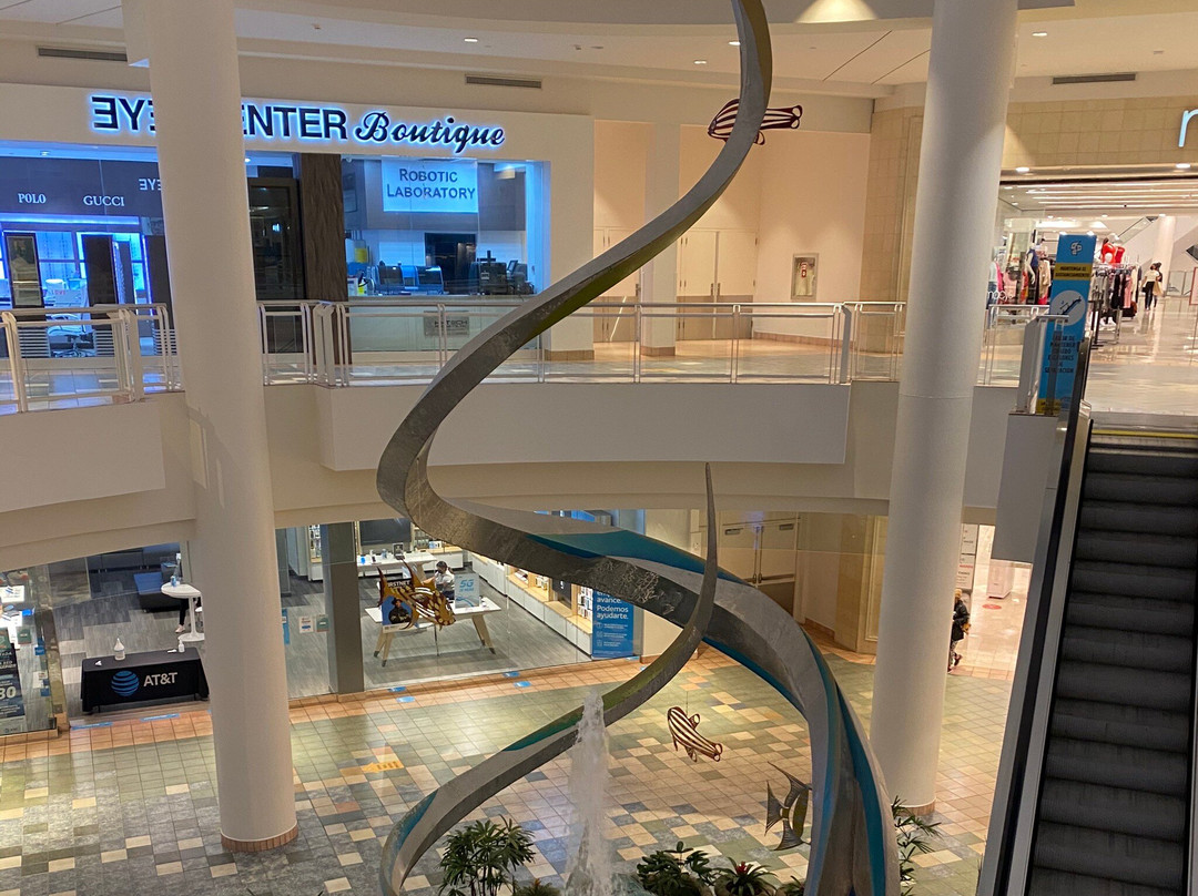 The Outlet At Route 66-Canovanas必去景点