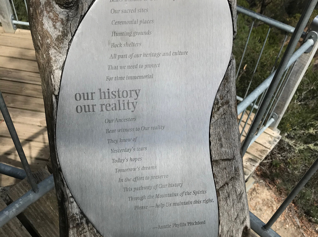 Alum Cliffs-Chudleigh必去景点