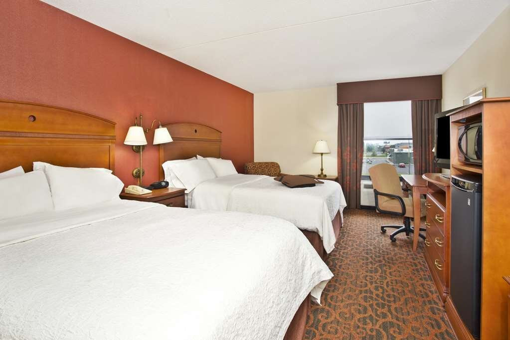 Hampton Inn Anderson主图