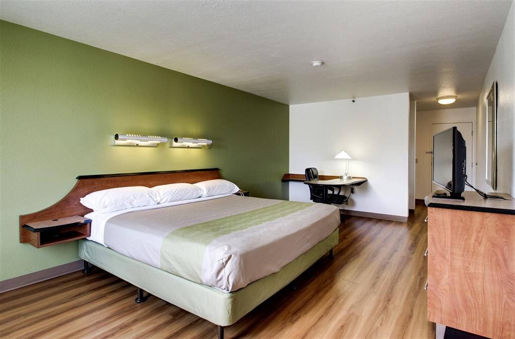 Motel 6 Ogden, UT - Riverdale主图