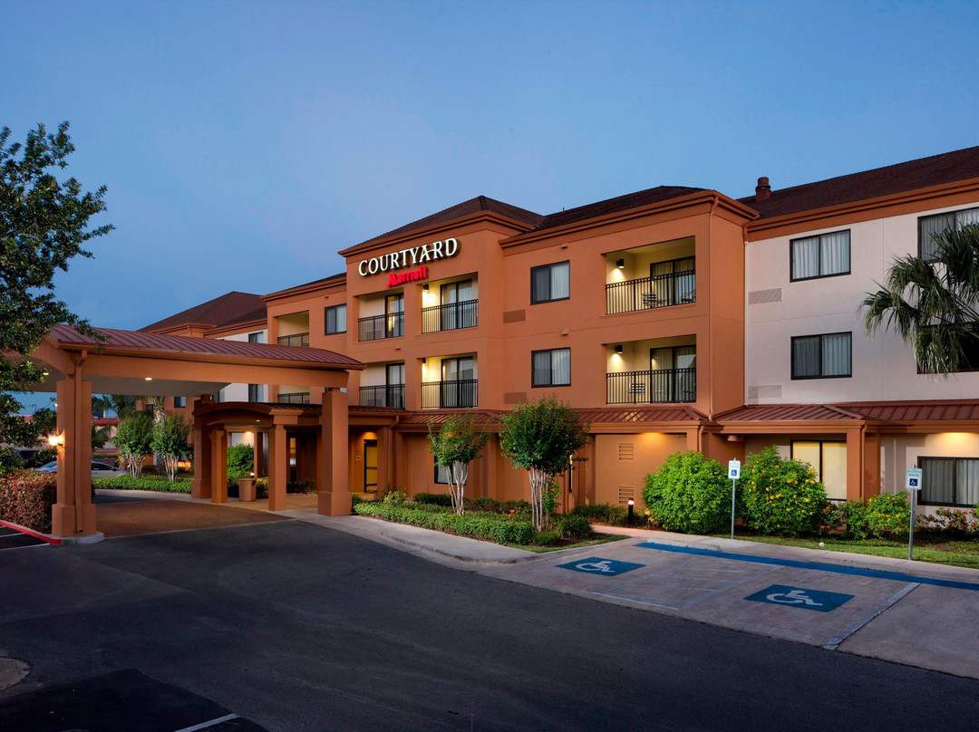 布朗斯维尔万怡酒店主图