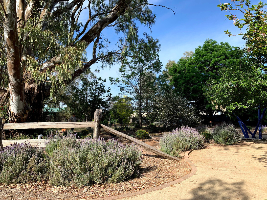 福鲁格摩尔公园酒店主图