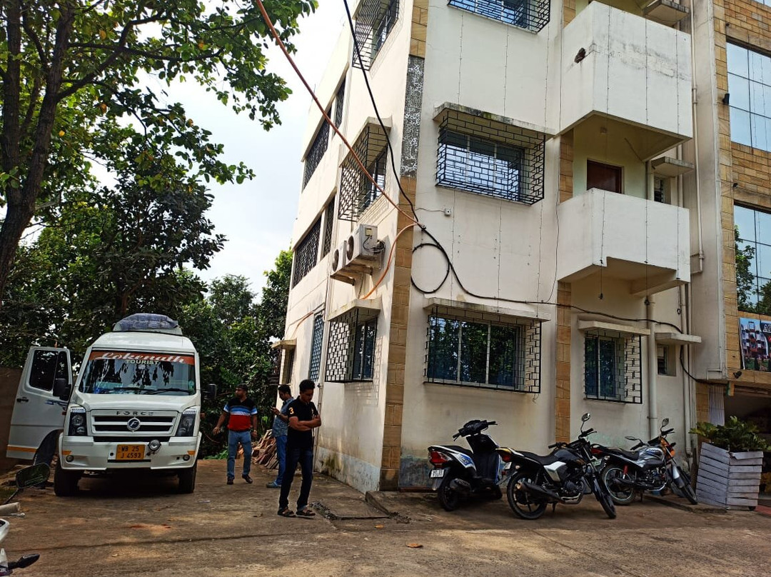 Akash Hilltop Resort主图