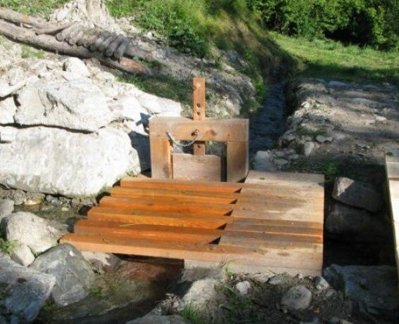 Grand Bisse de St-Jean-Saint Jean必去景点