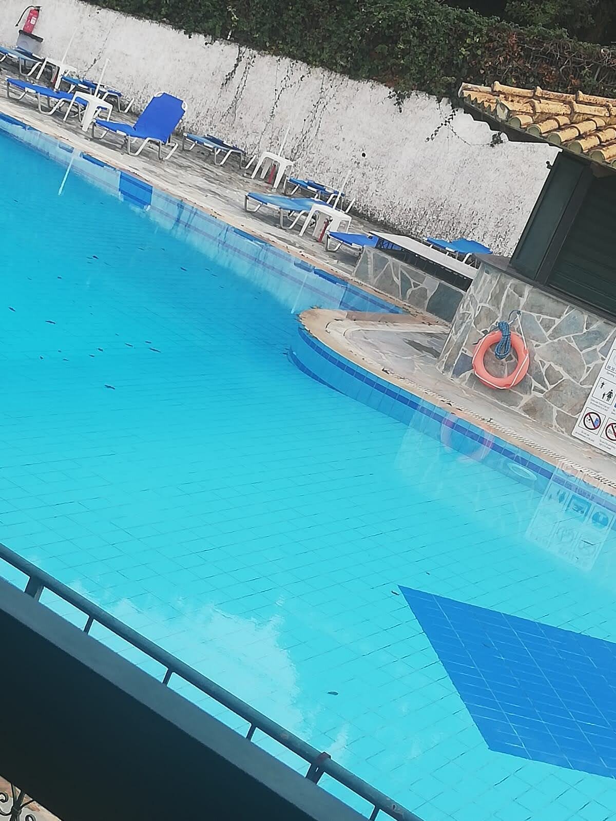 Corifo Village Hotel-泳池