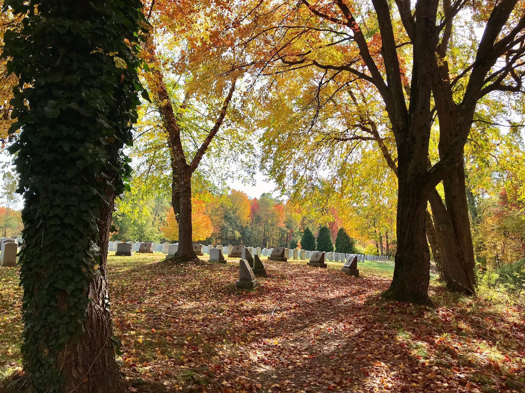 Massachusetts Veterans' Memorial Cemetery景点图片