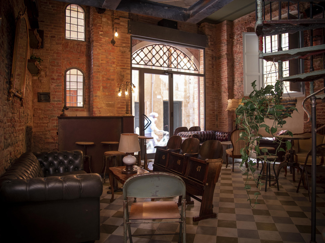 Magellano-卢卡必去景点