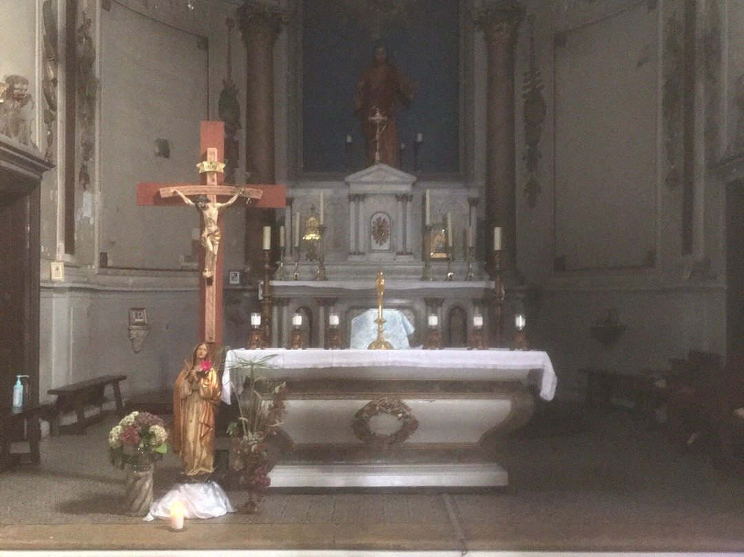 Eglise Saint Pierre d'Ambares景点图片