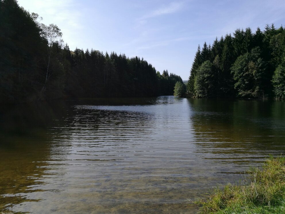 Trei Ape (Three Waters Lake)景点图片