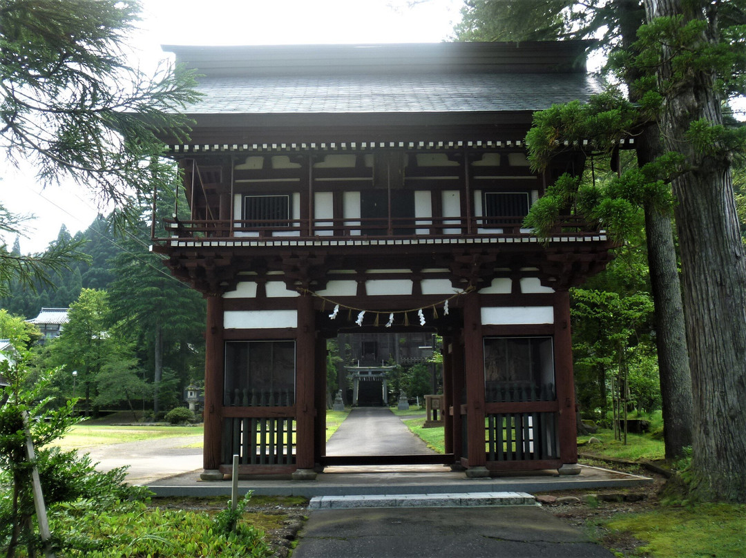 Suba Amami Shrine Romon景点图片