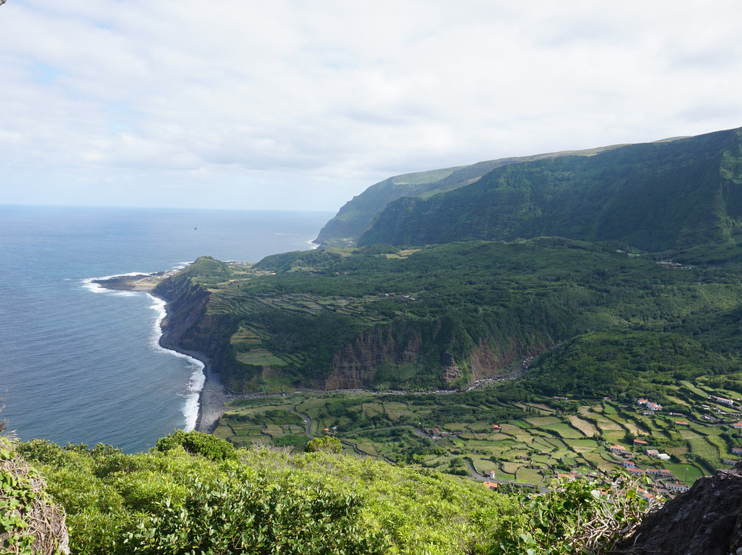 Miradouro do Portal-Flores必去景点