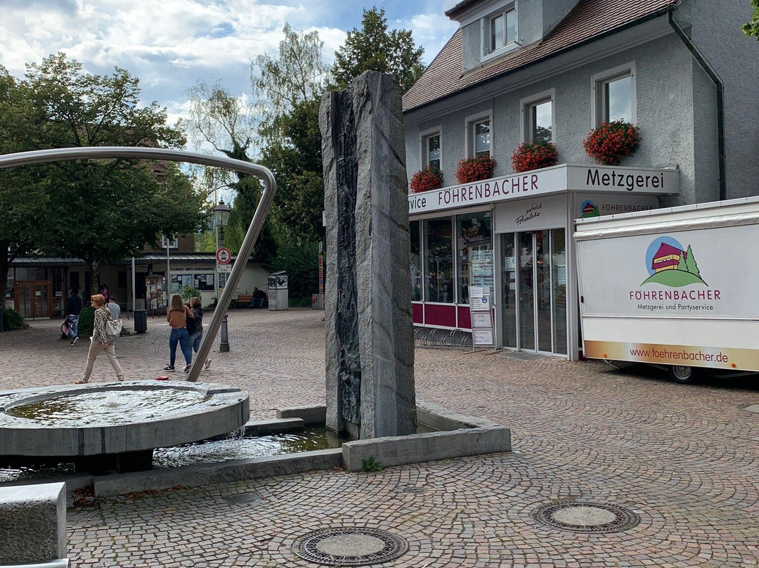 Brunnen Zeitensegel-Kirchzarten必去景点