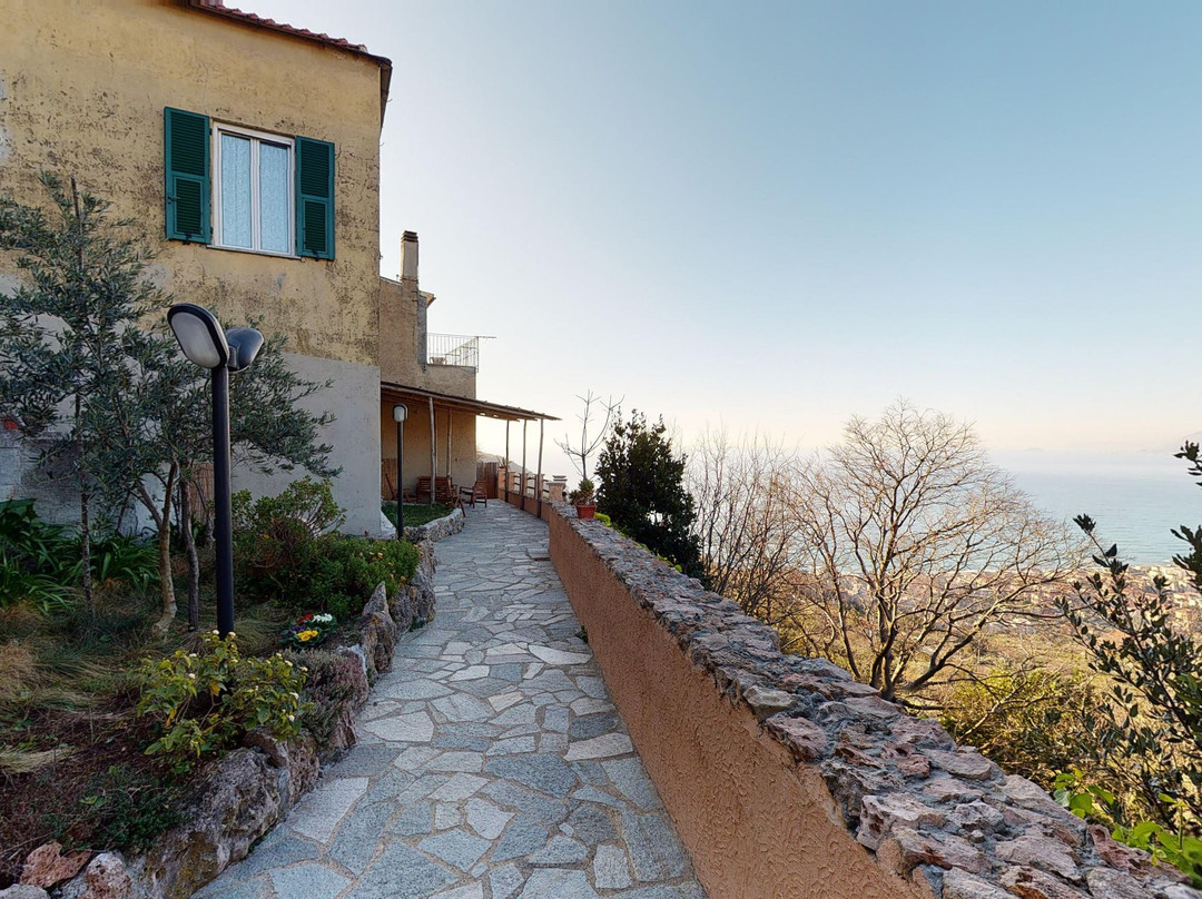 Borgio Verezzi酒店住宿-B&B La Canonica - Svegliarsi a Verezzi