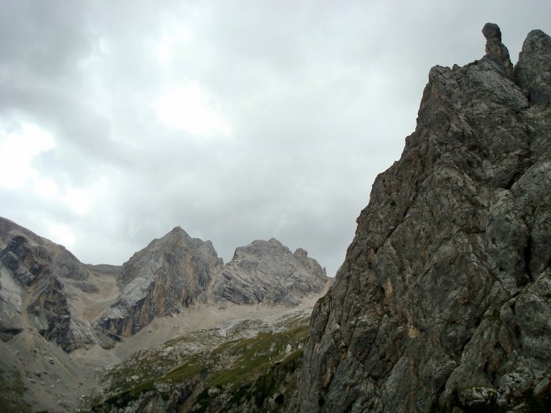 Sasso Vernale-罗卡皮耶托雷必去景点