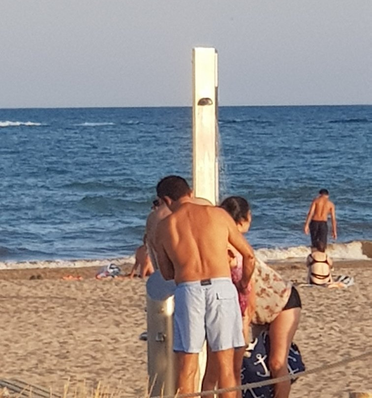 Platja Del Far De Sant Cristofol-比利亚努埃瓦－赫尔特鲁必去景点