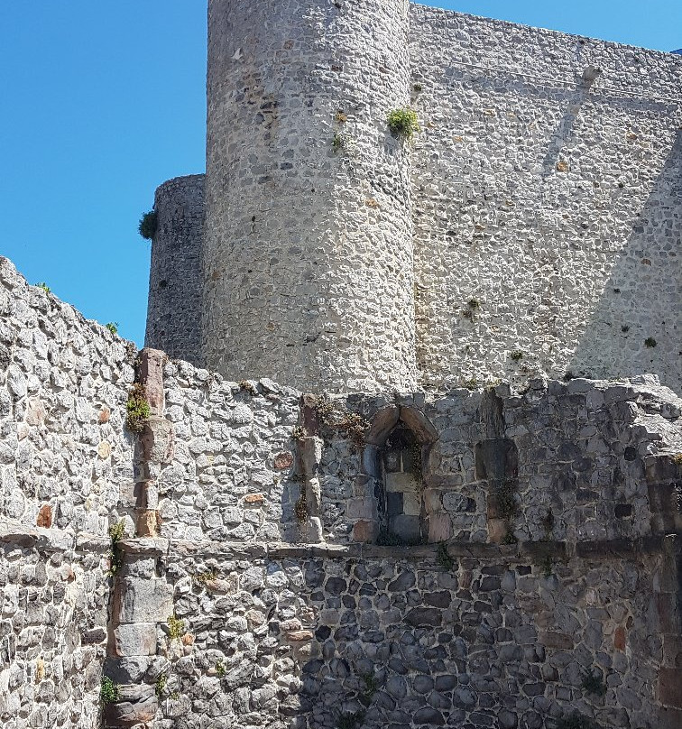 Iglesia San Pedro-Castro Urdiales必去景点