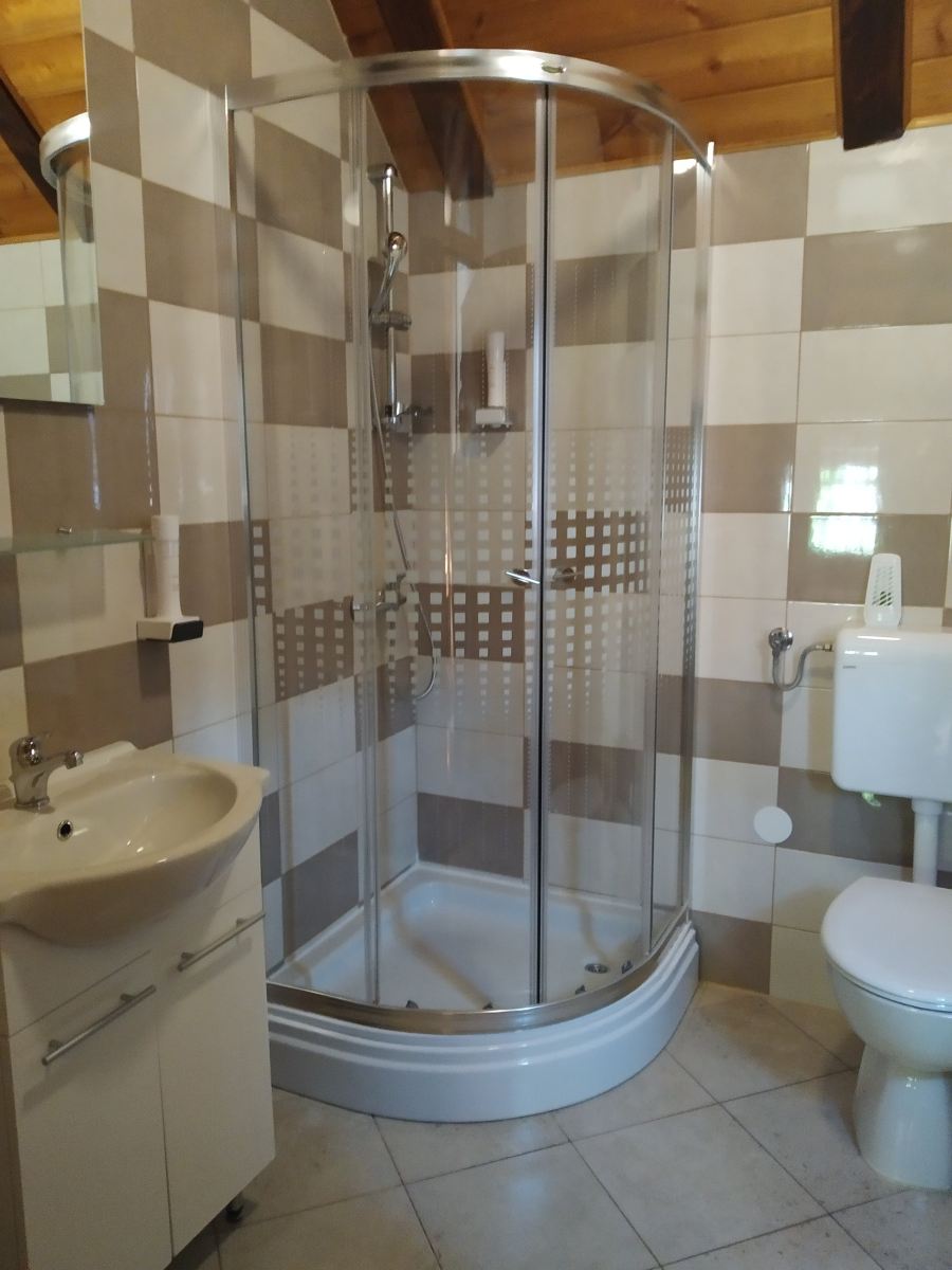 Guesthouse Pod Rastockim Krovom-官方