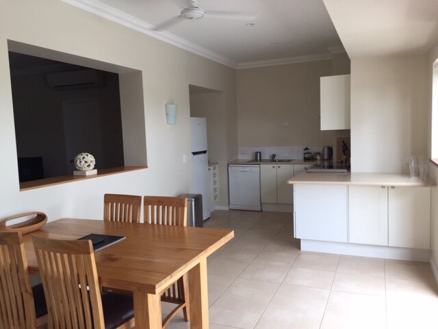 Kernow Charters Towers-餐饮