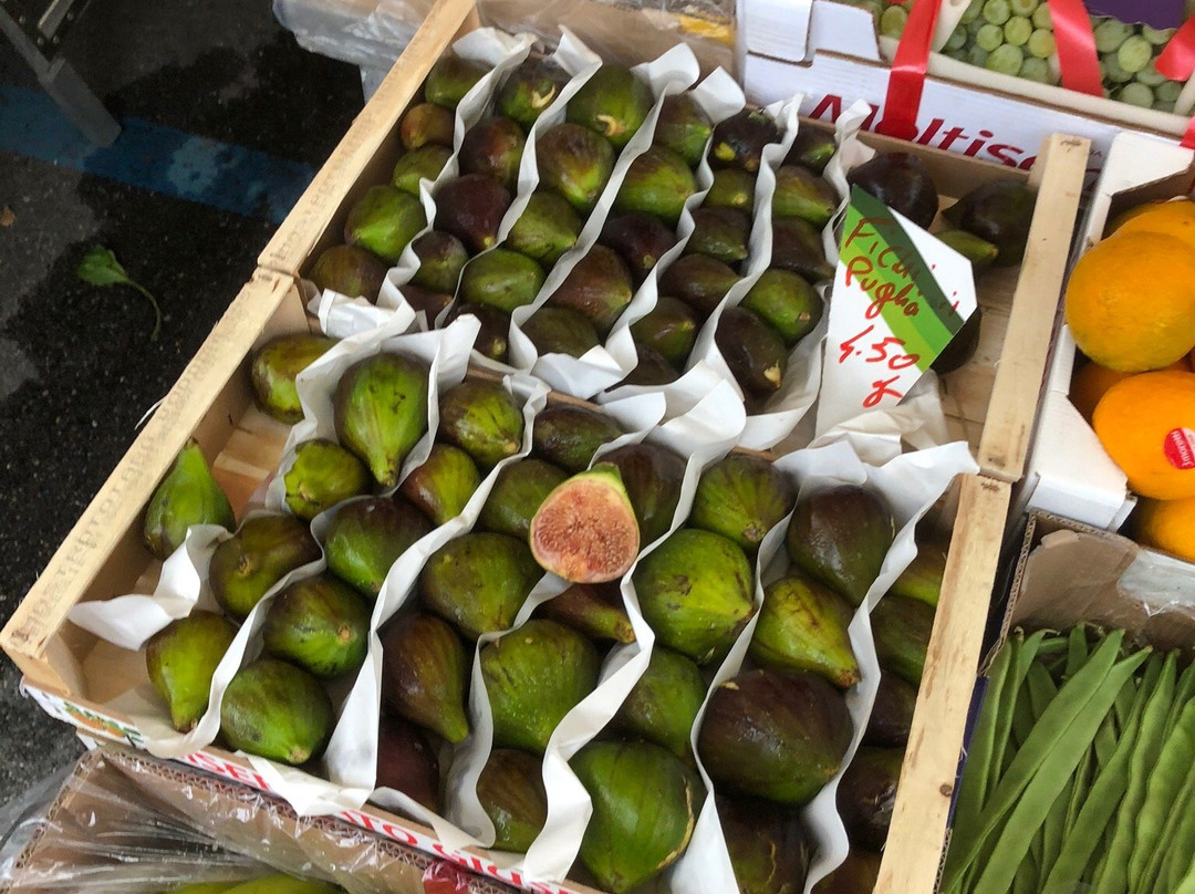 Mercato di Luino-Luino必去景点