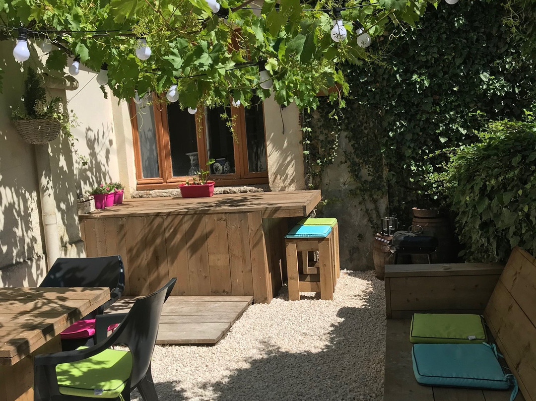 Bienvenue Chez Nous主图