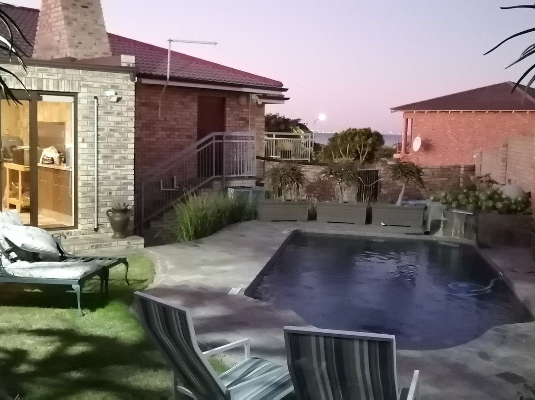 Nautilus Guest House主图