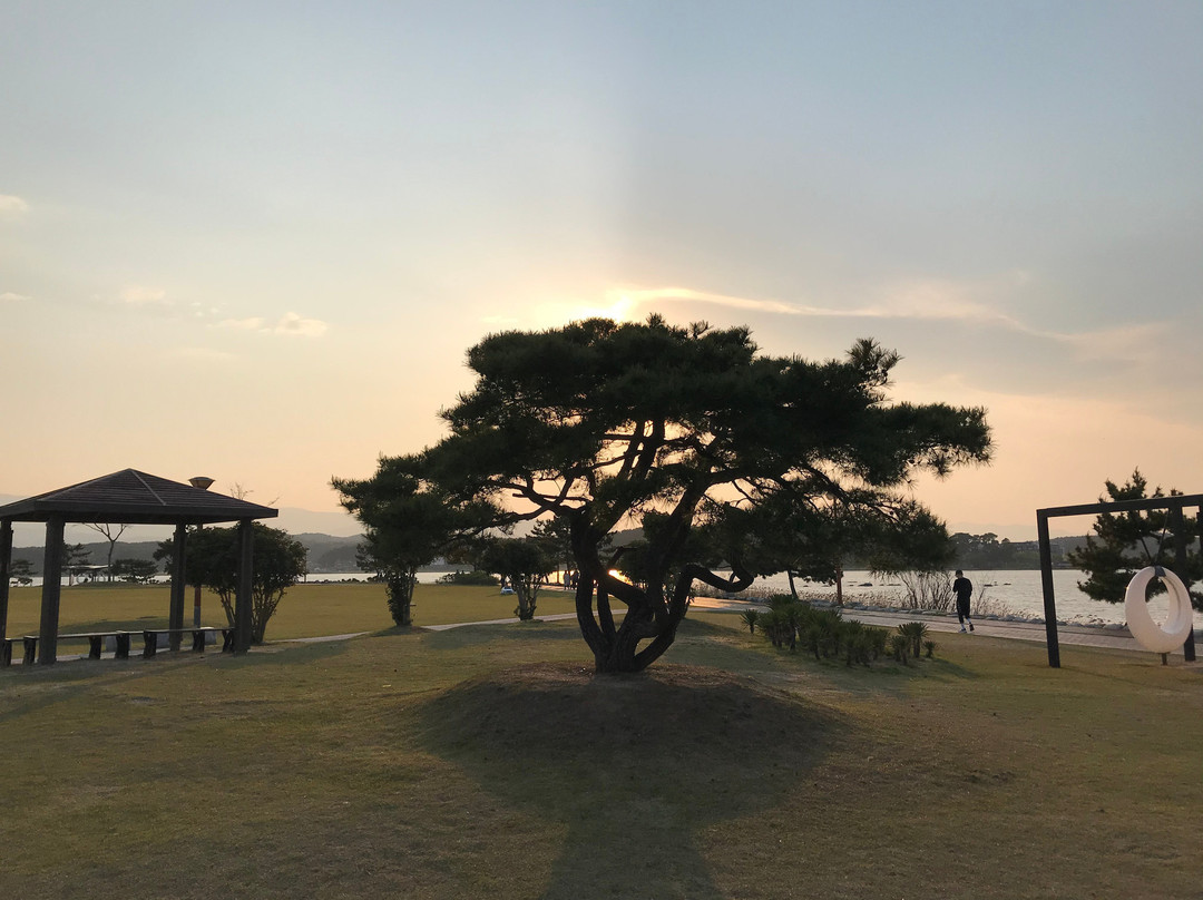 Gyeongpoho Lake景点图片