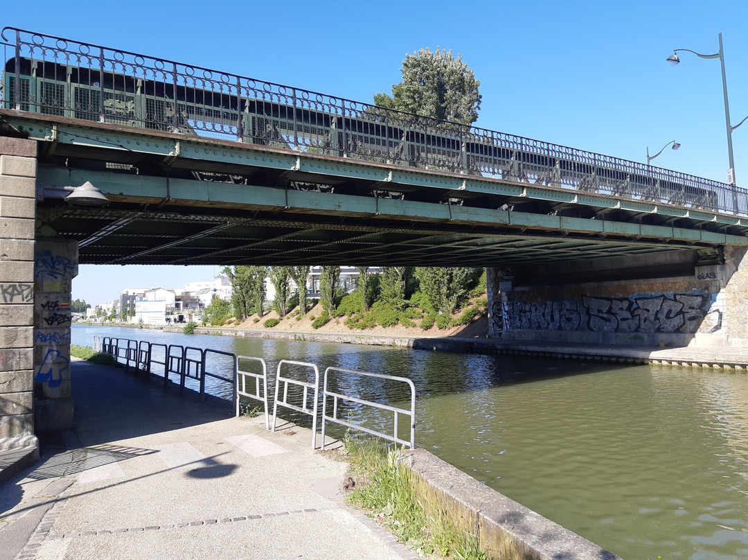 Pont de l'Europe-丛林阁必去景点
