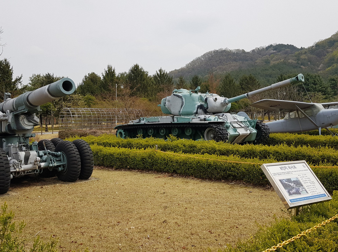 Daejeon National Cemetery-大田必去景点