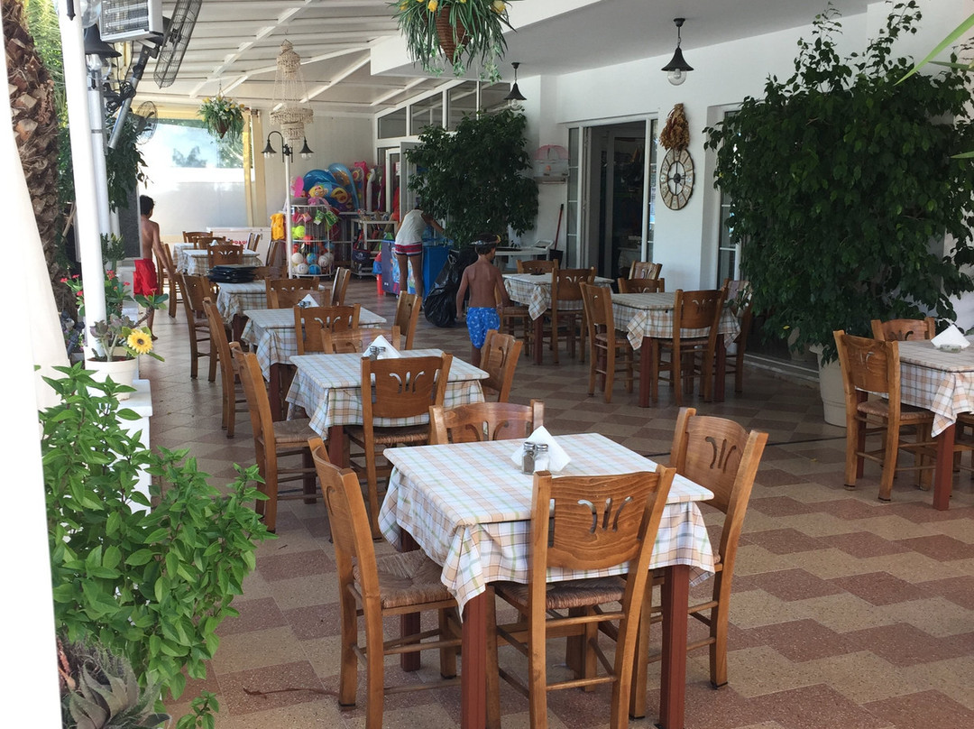 Haraki Bay Hotel Apartments主图