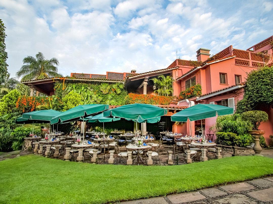 奎尔纳瓦卡餐馆和美食-Las Mañanitas Restaurante