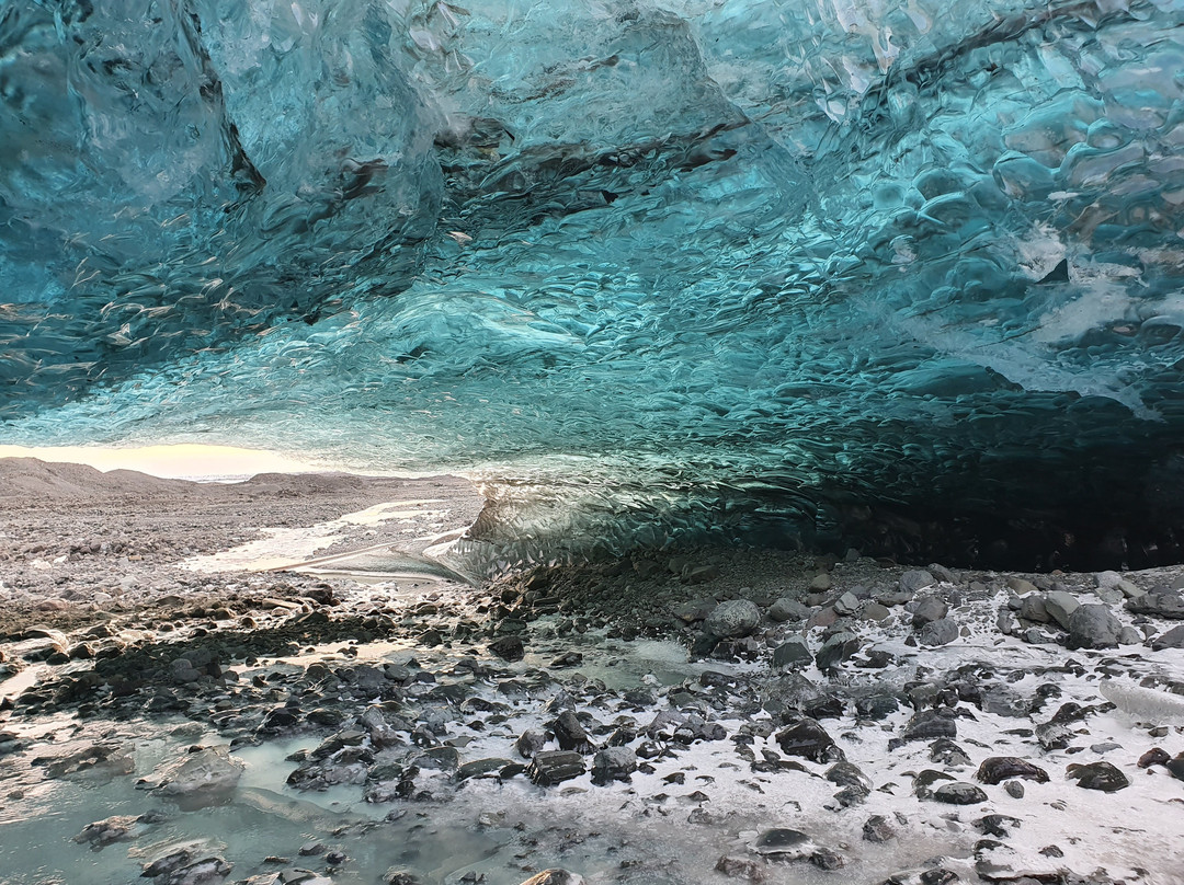 Ice Cave In Iceland景点图片