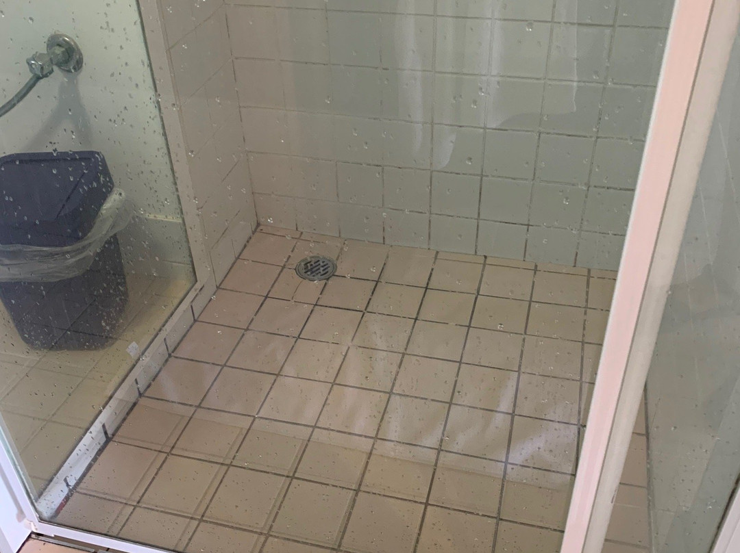 Ocean Beach Hotel主图