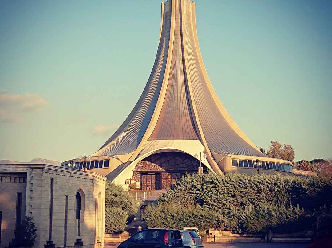 Santuario Nostra Signora di Fatima San Vittorino景点图片