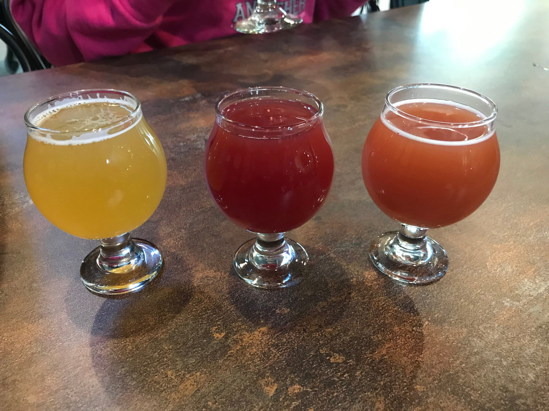 B-52 Brewing Co.-Conroe必去景点