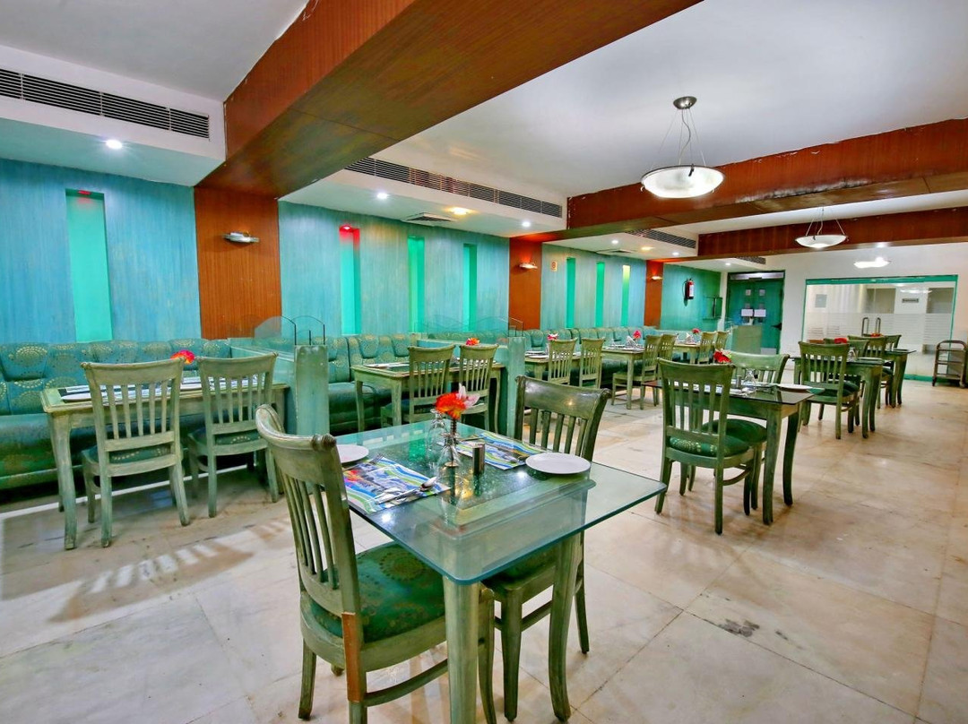 Hotel Woodland主图