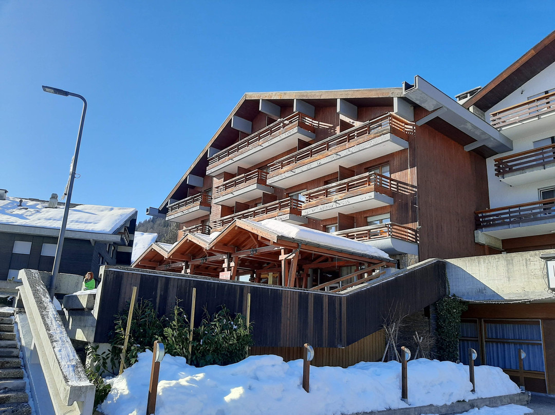 Hotel Des Masques主图