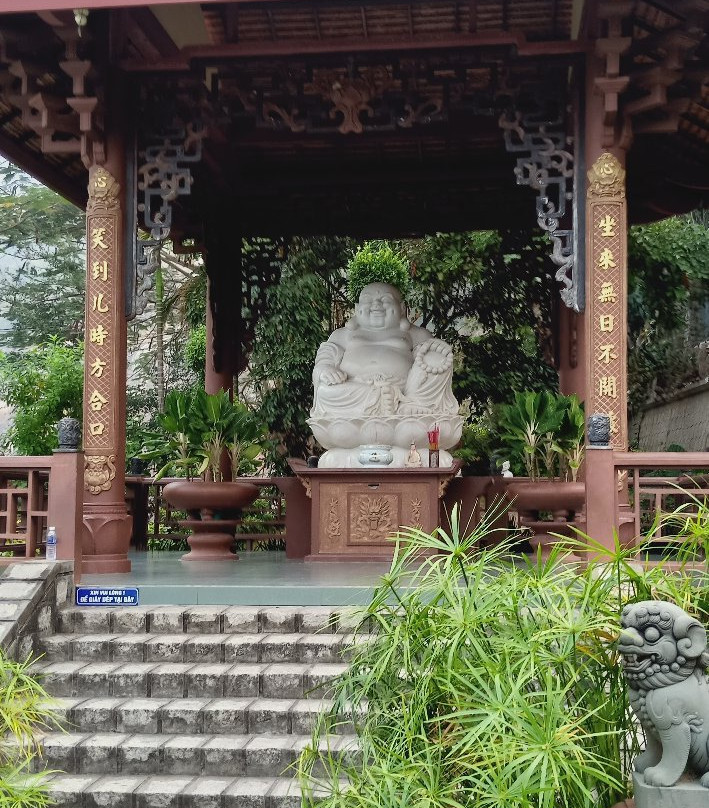 Hang Pagoda (Chua Hang)-朱笃必去景点