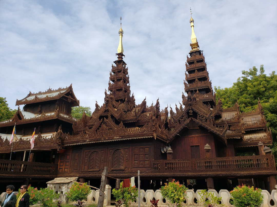 Nat Taung Kyaung Monastery-Leya必去景点