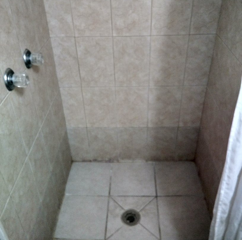 Richard's Hotel主图