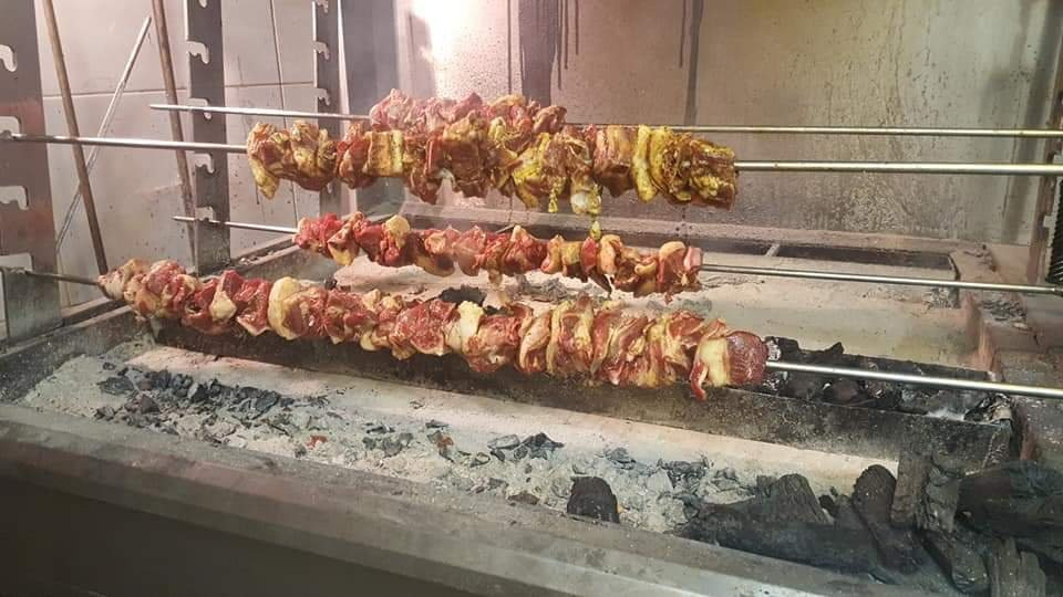 Diava餐馆和美食-Neromilos