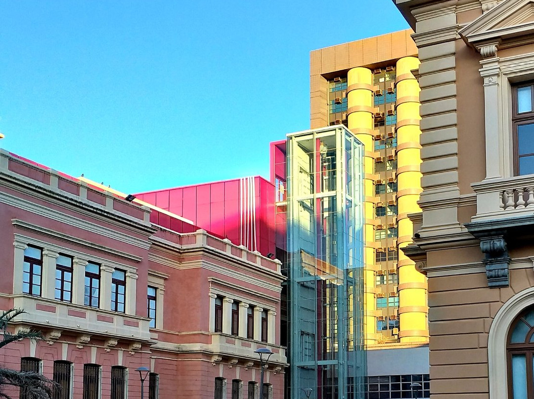 Praça da Liberdade-贝洛哈里桑塔必去景点