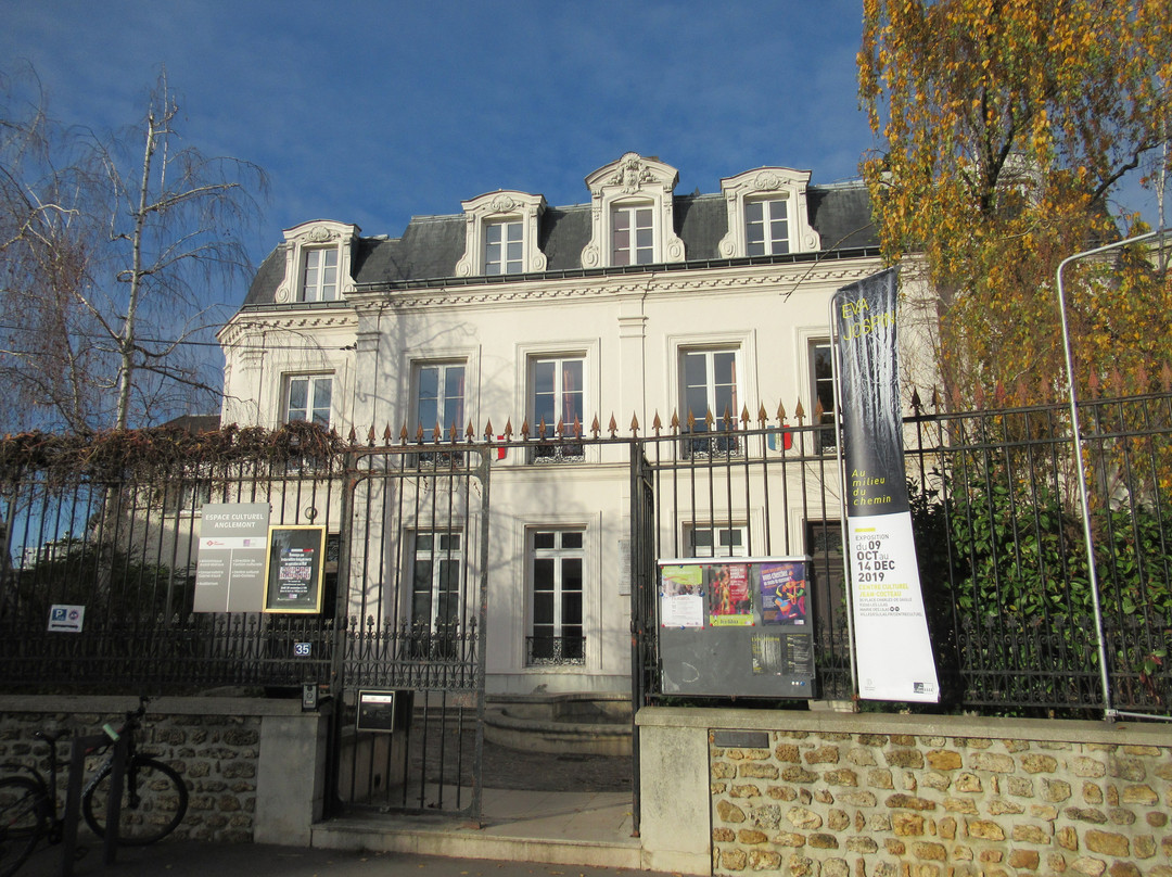 Ancien Hôtel d'Anglemont-Les Lilas必去景点