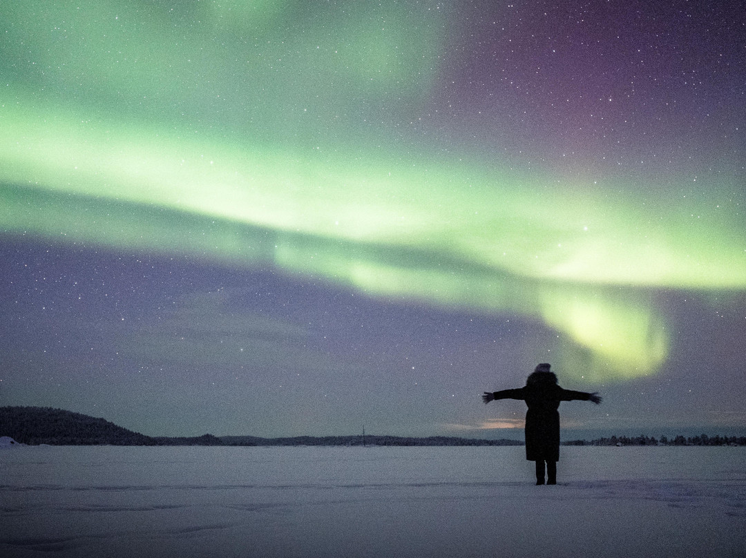 Northern Lights Riders景点图片