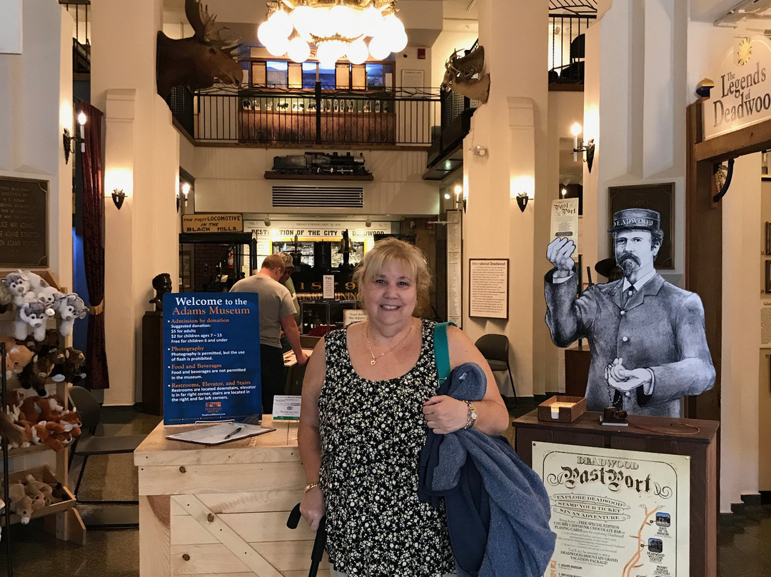 Adams Museum-戴德伍德必去景点