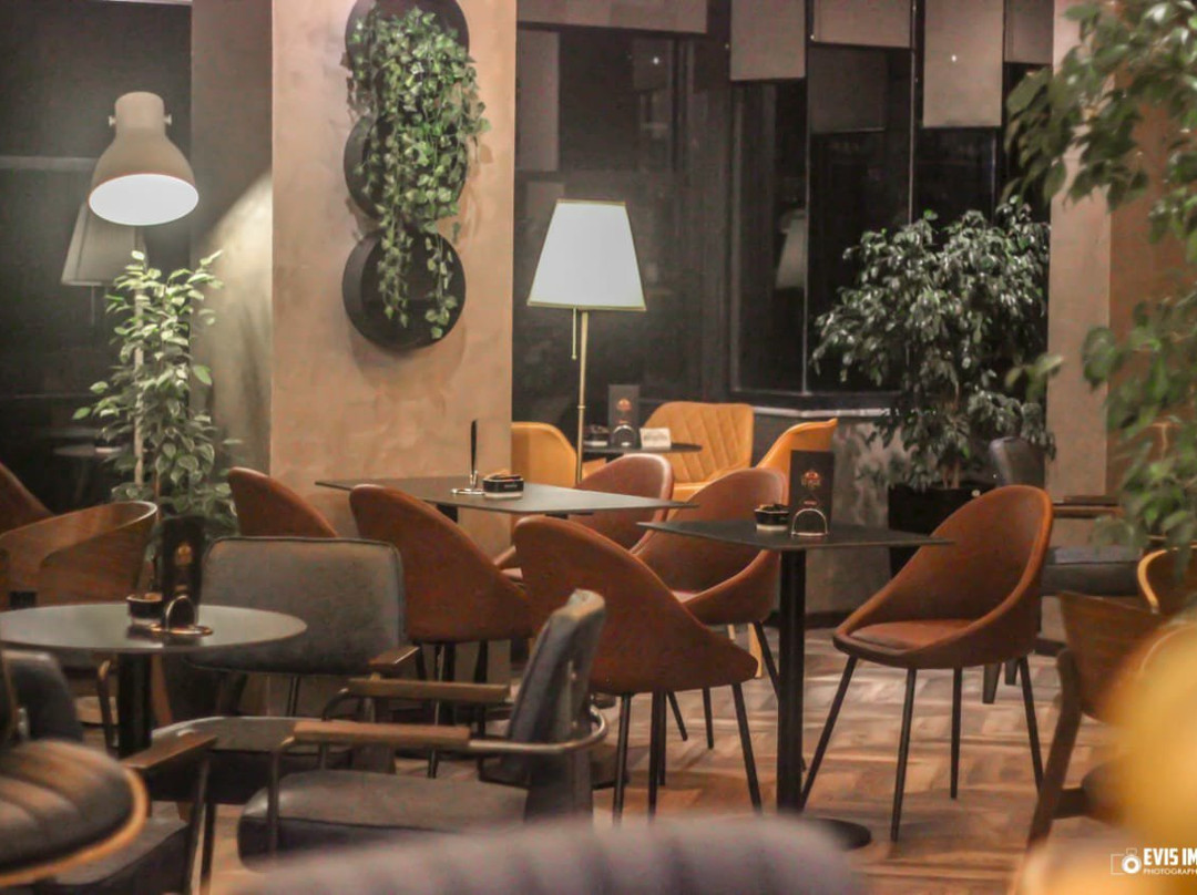 Bar Classic-吉诺卡斯特必去景点