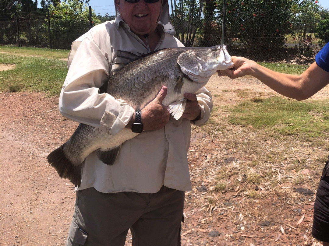 Hook-A-Barra-Wonga Beach必去景点