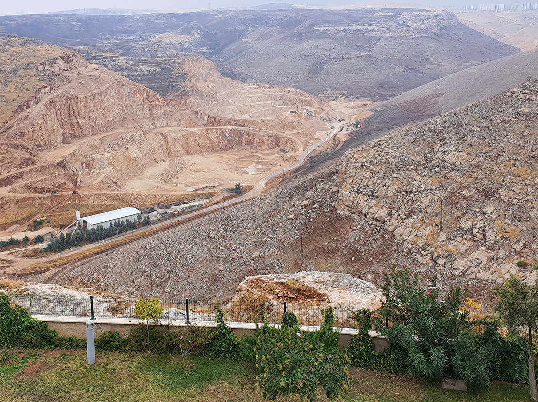 希尔顿花园马尔丁酒店主图